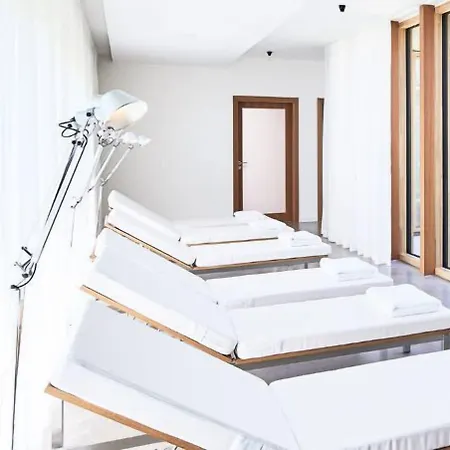 Reck's Hotel-restaurant سالم