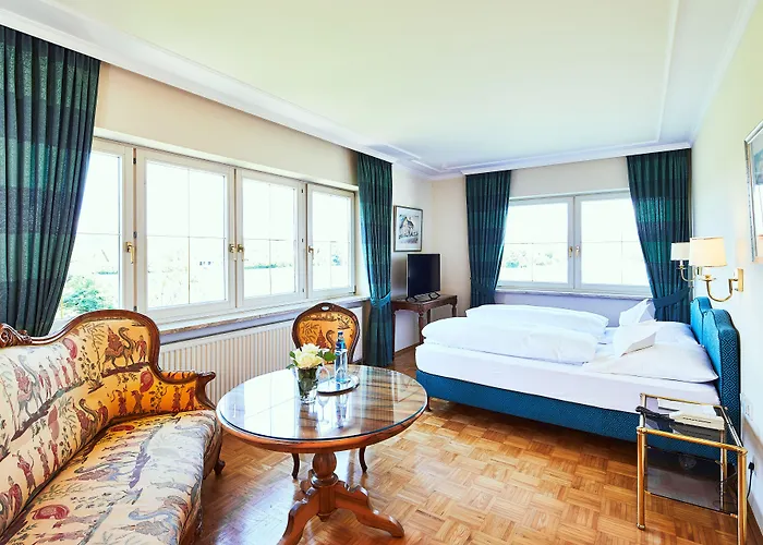 Ξενοδοχείο Reck's Hotel-restaurant 3*